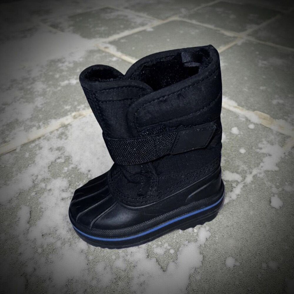 The Childrens Place Unisex Infant All Weather Boots - Black Blue Size 4